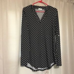 Comfortable formfitting shirt